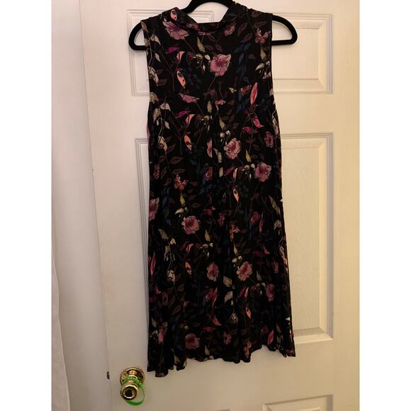 Floral Mossimo Dress Size Large - Picture 2 of 4